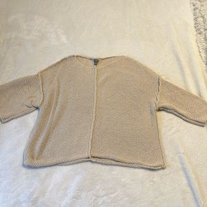 Oversized light knit sweater